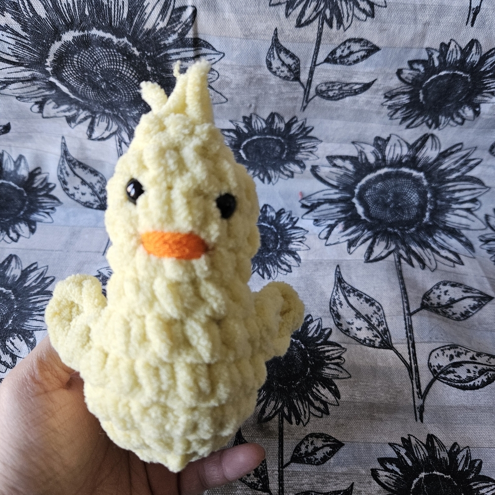 Crochet Light Yellow Baby Chick Amigurumi Plushie - Picture 4 of 13